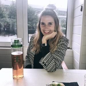 Meet your Posher, Savannah